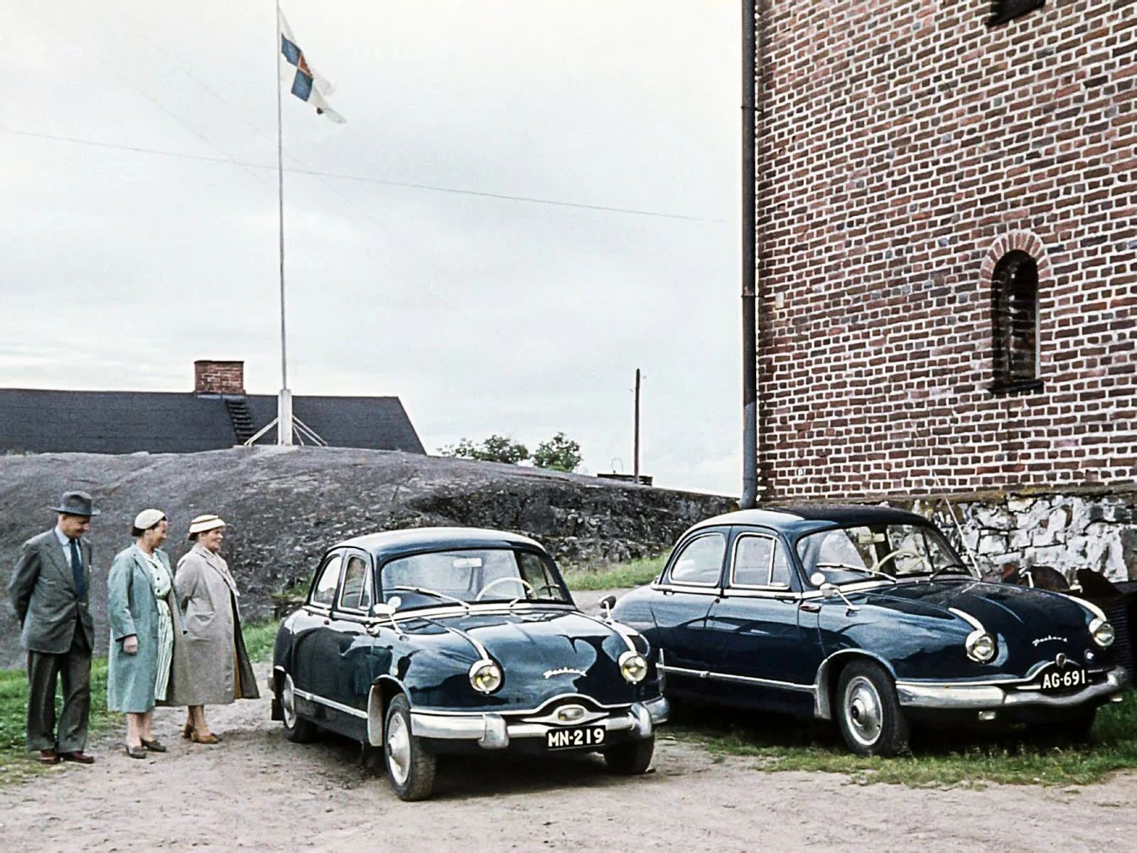The Nostalgia of Forgotten Gods: Panhard & Levassor, France, 1886-1967